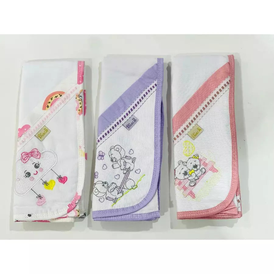 Kit 3 Cueiros Bebê Luxo – Bordado e Estampado, Toque Macio